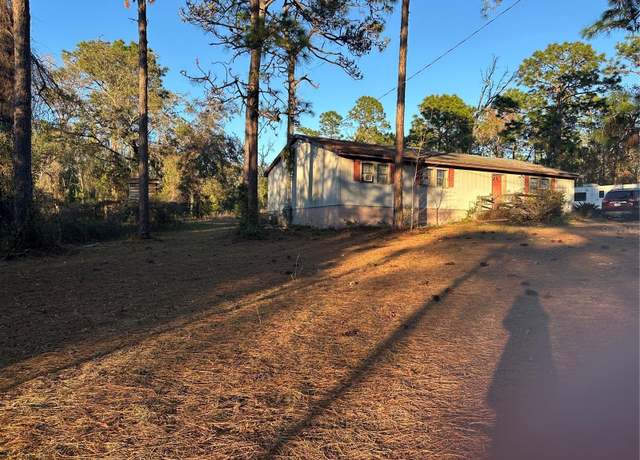 Property at 5830 Lady Bug Ln, Melrose, FL 32666, 3 beds, 2 baths