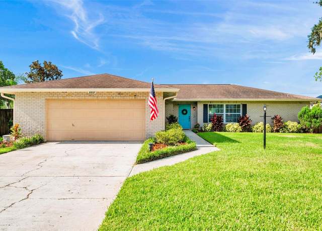 Property at 2832 Springdell Cir, Valrico, FL 33596, 3 beds, 2 baths