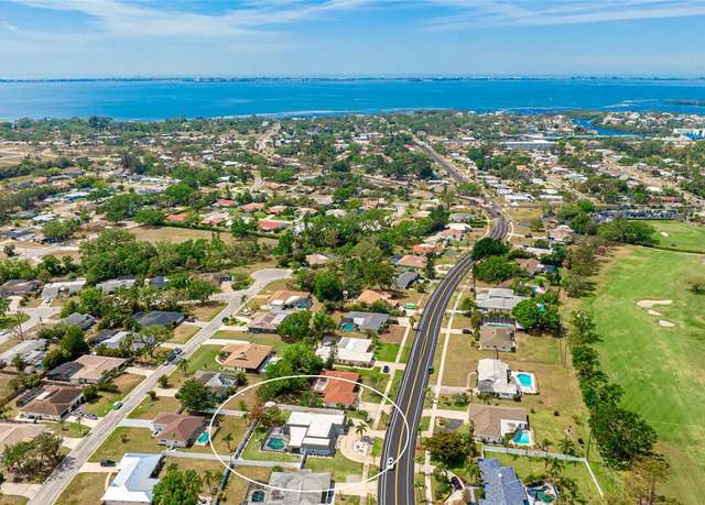 Property at 504 Whitfield Ave, Sarasota, FL 34243, 3 beds, 2.5 baths