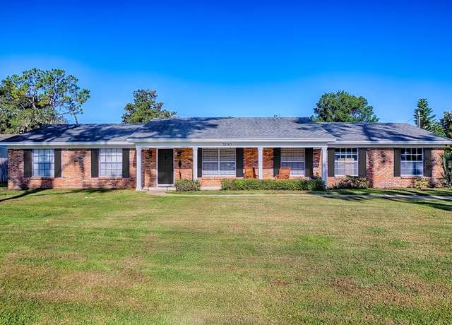 Property at 3200 Oak Hill Rd, Mount Dora, FL 32757, 3 beds, 2 baths