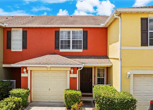 Property at 725 Cresting Oak Cir #117, Orlando, FL 32824, 2 beds, 2.5 baths