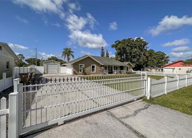 Property at 5572 Myakka Ave, Intercession City, FL 33848, 3 beds, 2 baths