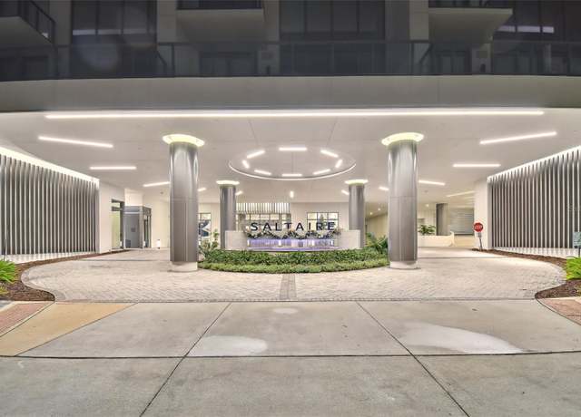 Property at 301 1st St S #1206, St Petersburg, FL 33701, 2 beds, 2.5 baths