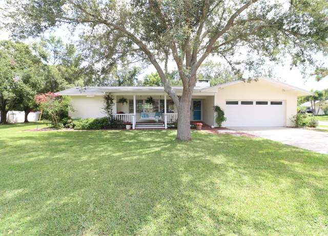 Property at 1665 Magnolia Dr, Clearwater, FL 33756, 4 beds, 3 baths