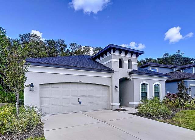 Property at 11389 Weaver Hollow Rd, New Port Richey, FL 34654, 4 beds, 3 baths