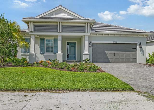 Property at 17646 Meandering Palms Xing, Bradenton, FL 34212, 3 beds, 2 baths
