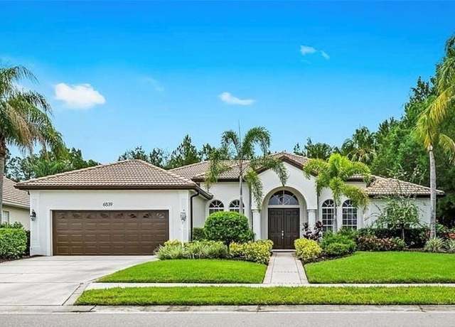 Property at 6839 Turnberry Isle Ct, Lakewood Ranch, FL 34202, 4 beds, 3.5 baths