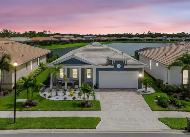 Property at 11926 Bohemian Pl, Venice, FL 34293, 3 beds, 2 baths