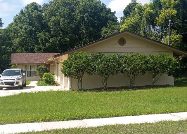 Property at 450 Georgia Ave, Longwood, FL 32750, 4 beds, 2 baths