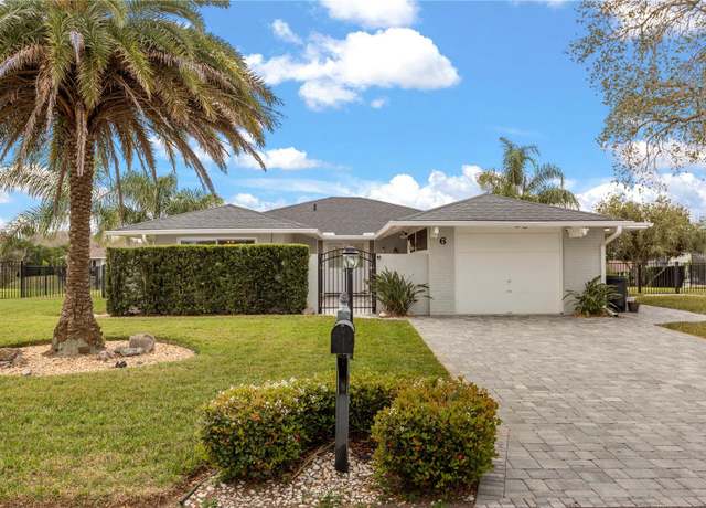 Property at 6 Cardwell Ct, Palm Coast, FL 32137, 3 beds, 2 baths