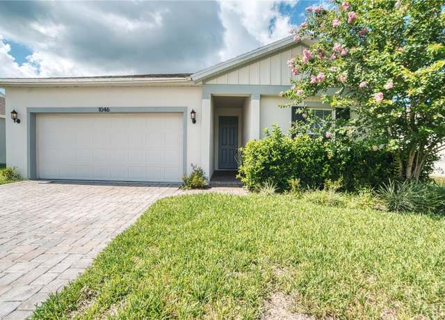 Property at 1046 Wanderer Dr, Deltona, FL 32738, 3 beds, 2 baths