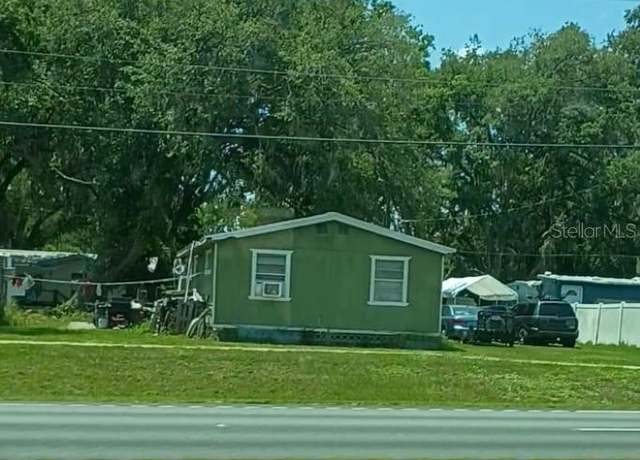 Property at 4315 Lake Ave, Kissimmee, FL 34746, 3 beds, 1 bath