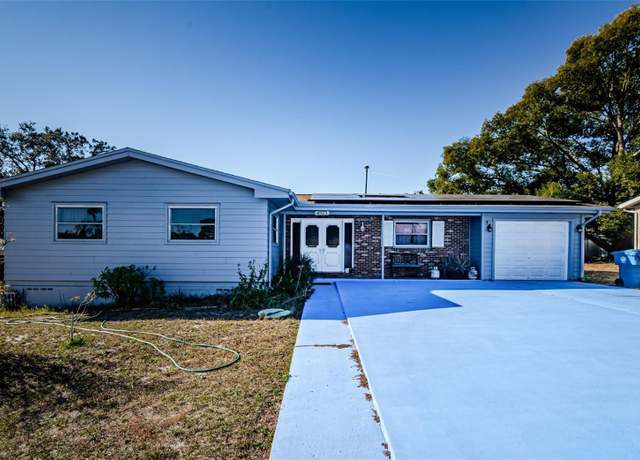 Property at 4573 Deltona Blvd, Spring Hill, FL 34606, 3 beds, 2 baths