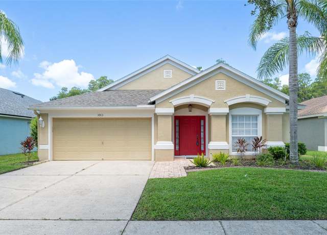 Property at 5913 Lawrin Ct, Wesley Chapel, FL 33544, 4 beds, 2 baths