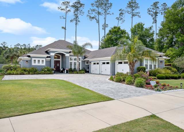 Property at 2734 SW 105th St, Gainesville, FL 32608, 5 beds, 4 baths