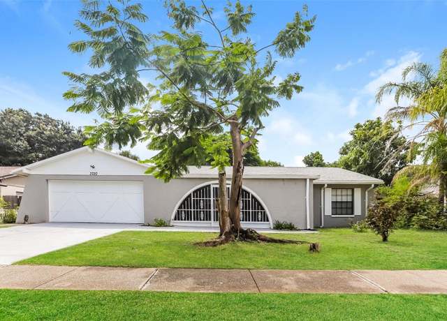 Property at 3720 Orangepointe Rd, Valrico, FL 33596, 4 beds, 2.5 baths