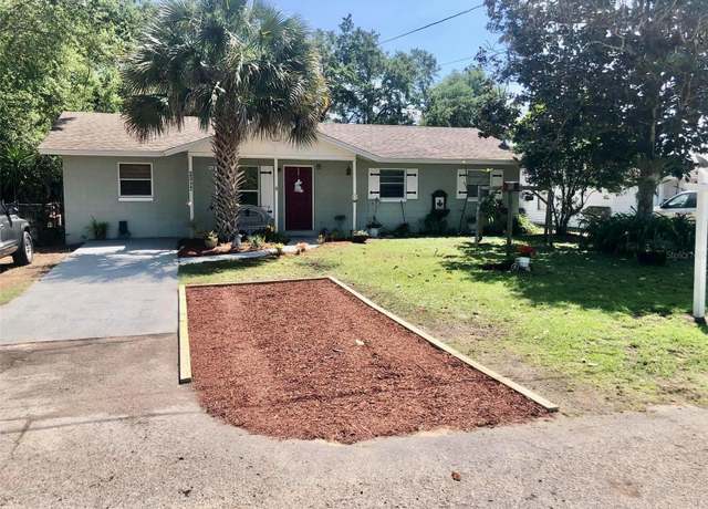 Property at 32804 Blossom Ln, Leesburg, FL 34788, 3 beds, 2 baths