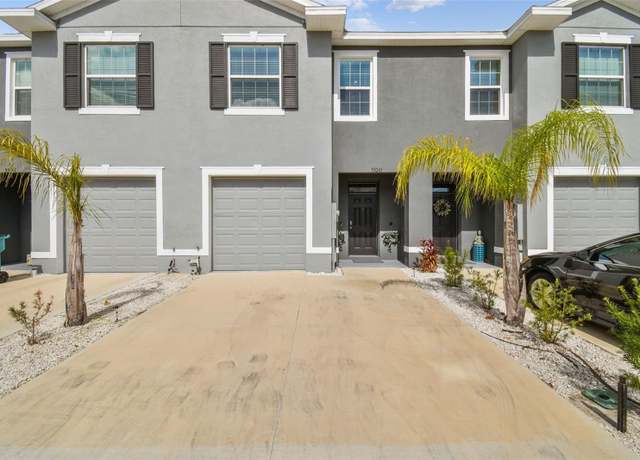 Property at 33065 Major Oak Dr, Wesley Chapel, FL 33545, 3 beds, 2.5 baths