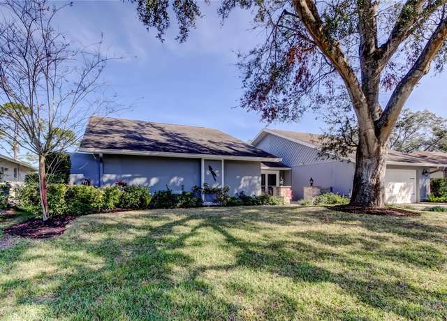 Property at 4617 Cloverlawn Dr, Tampa, FL 33624, 4 beds, 2.5 baths