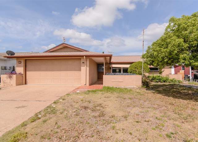Property at 9205 Ledgestone Ln, Port Richey, FL 34668, 2 beds, 2 baths