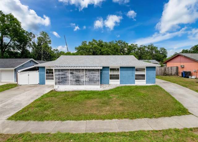 Property at 2214 Elise Marie Dr, Seffner, FL 33584, 5 beds, 2.5 baths