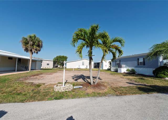 Property at 35 Amsterdam Ave, Punta Gorda, FL 33950
