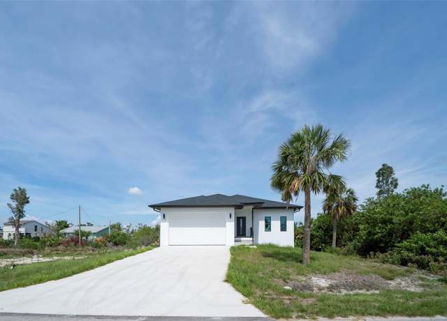 Property at 3920 Wisteria Pl, Punta Gorda, FL 33950, 3 beds, 2.5 baths