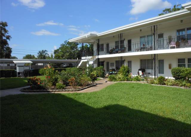 Property at 138 36th Ave N Unit 206W, St Petersburg, FL 33704, 1 bed, 1 bath