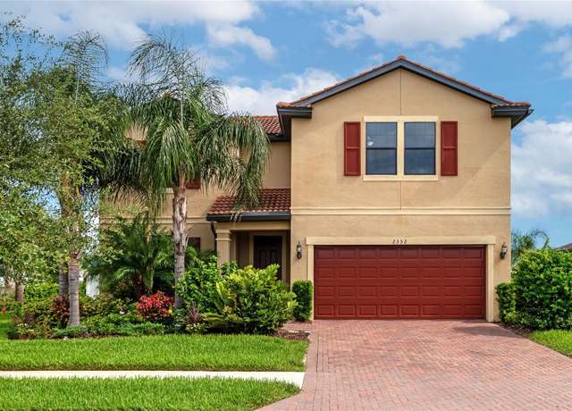 Property at 2352 Marton Oak Blvd, North Port, FL 34289, 5 beds, 3 baths