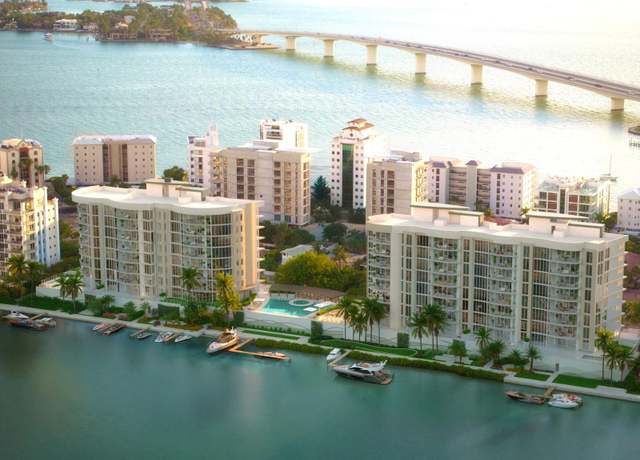 Property at 550 Golden Gate Pt #304, Sarasota, FL 34236, 3 beds, 3.5 baths
