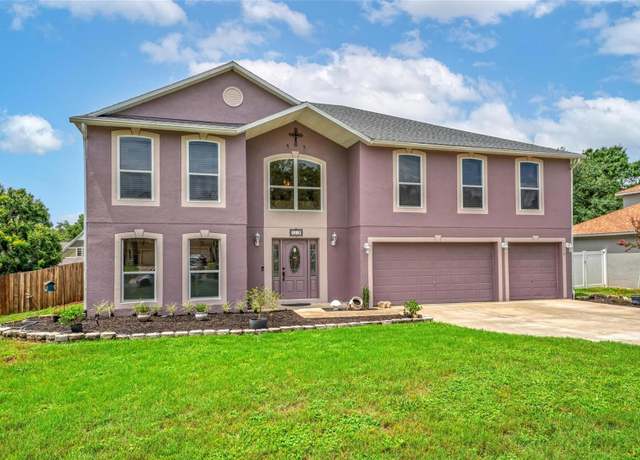 Property at 1119 Myrtle Lake View Dr, Fruitland Park, FL 34731, 6 beds, 4.5 baths