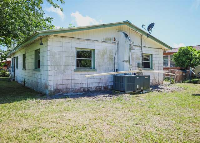 Property at 315 Avenue B, Port St Joe, FL 32456, 2 beds, 1 bath