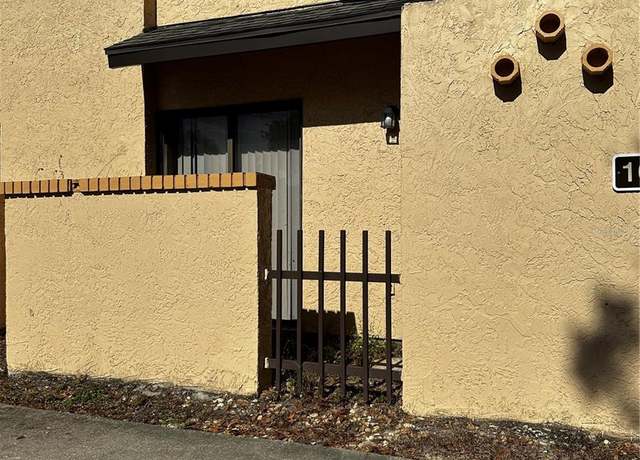 Property at 52 Pine Trak Unit G 104, Ocala, FL 34472, 2 beds, 2 baths