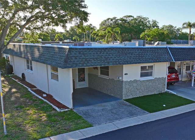 Property at 200 Portree Dr, Dunedin, FL 34698, 2 beds, 2 baths