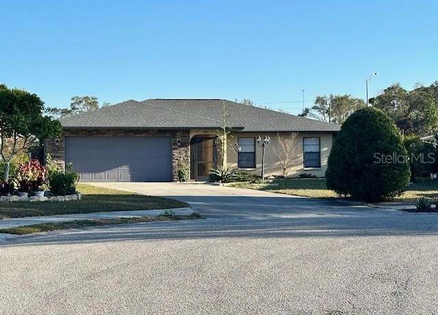 Property at 1842 Country Meadows Ct, Sarasota, FL 34235, 3 beds, 2 baths