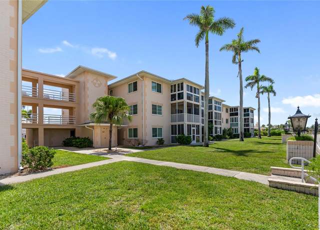 Property at 200 The Esplanade N Unit B10, Venice, FL 34285, 2 beds, 1.5 baths