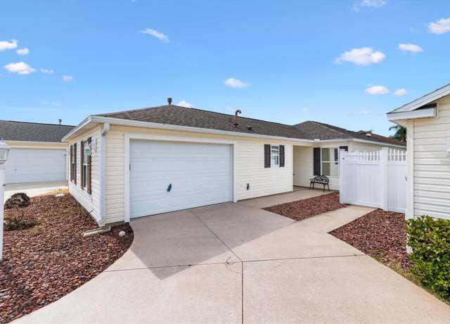 Property at 966 Tanglewood Pl, The Villages, FL 32162, 3 beds, 2 baths