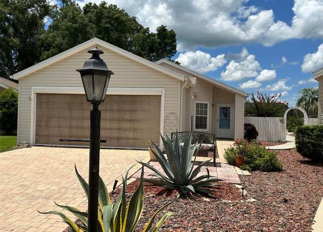 Property at 4928 Heron Run Cir Cir, Leesburg, FL 34748, 2 beds, 2 baths