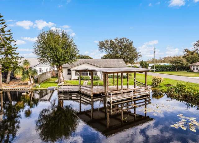 Property at 26603 W Cove Dr, Tavares, FL 32778, 3 beds, 2 baths