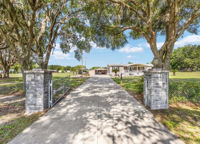 Property at 11526 N Rock Ave, Dunnellon, FL 34433, 3 beds, 2.5 baths