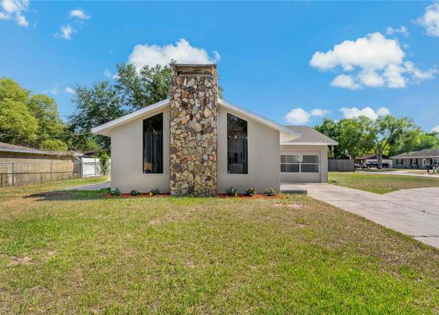 Property at 3022 Lantana Rd, Auburndale, FL 33823, 3 beds, 2 baths