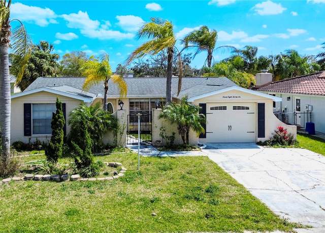 Property at 9826 Island Harbor Dr, Port Richey, FL 34668, 2 beds, 2 baths