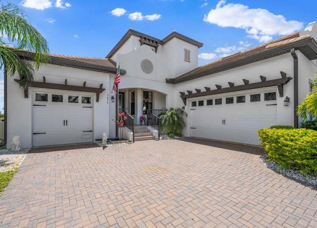Property at 3036 Christophers Watch Ln, Ruskin, FL 33570, 3 beds, 2.5 baths