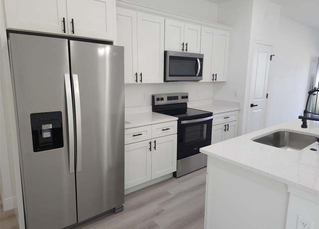Property at 7169 N Tallwood Dr, Citrus Springs, FL 34434, 4 beds, 2 baths
