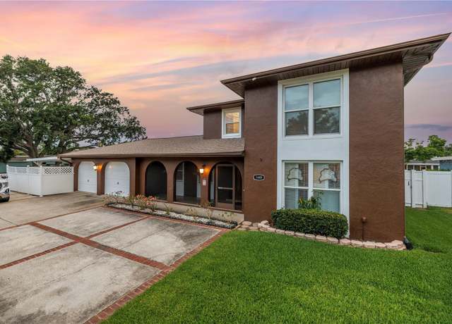 Property at 1449 45th Ave NE, St Petersburg, FL 33703, 5 beds, 3 baths