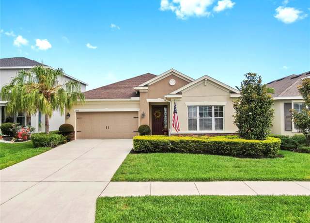 Property at 17610 Buckingham Garden Dr, Lithia, FL 33547, 4 beds, 3 baths