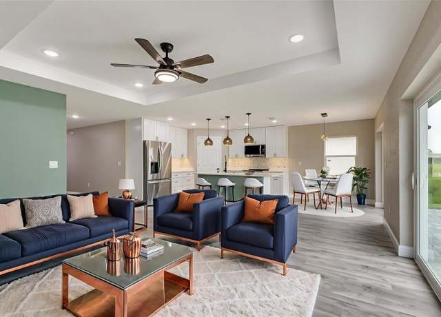 Property at 271 Antis Dr, Rotonda West, FL 33947, 4 beds, 2 baths