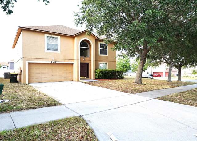 Property at 3329 White Blossom Ln, Clermont, FL 34711, 4 beds, 3.5 baths
