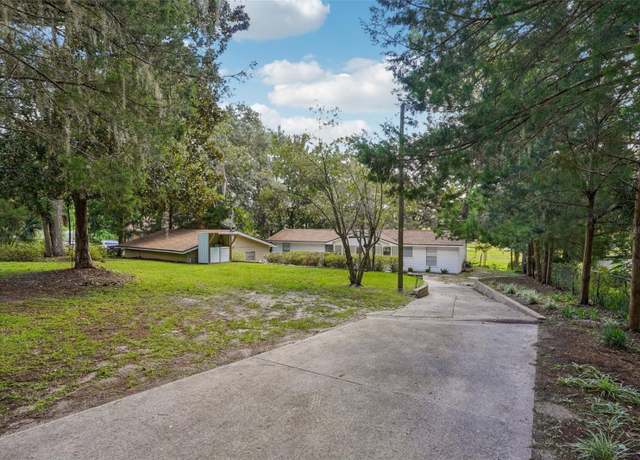 Property at 5989 SE 159th Ct, Ocklawaha, FL 32179, 2 beds, 2 baths