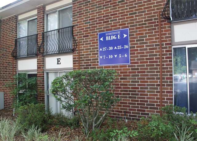 Property at 1700 SW 16th Ct Unit E30, Gainesville, FL 32608, 2 beds, 1 bath